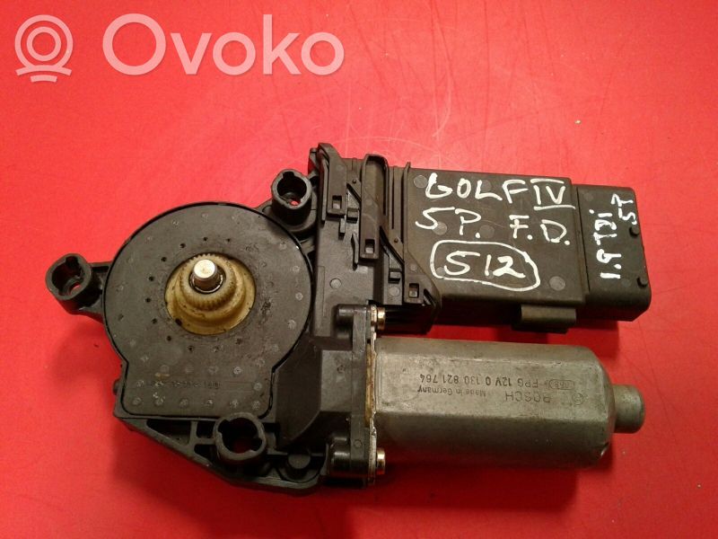 Volkswagen Golf IV Motor del regulador de la ventanilla de la puerta delantera 