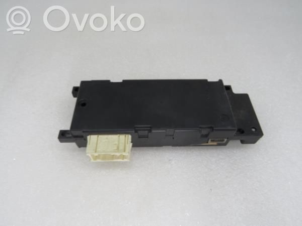 Muut ohjainlaitteet/moduulit   9675359580,S180073002N
