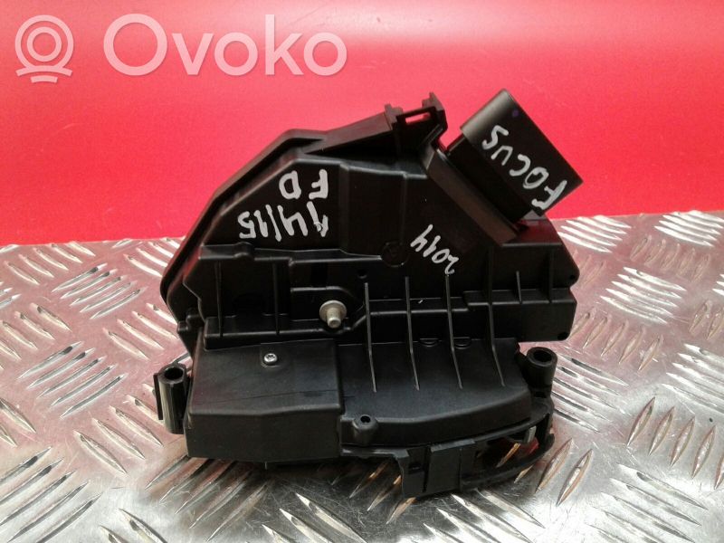 Ford Focus Front door lock 
