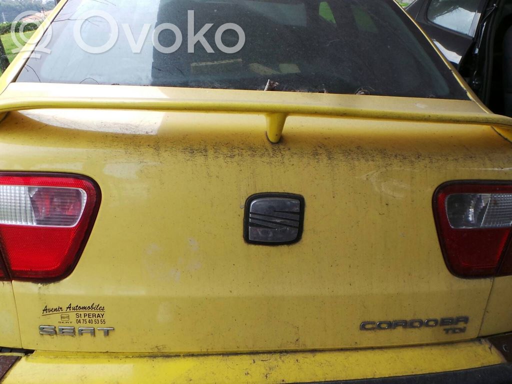 Seat Cordoba (6K) Tylna klapa bagażnika 