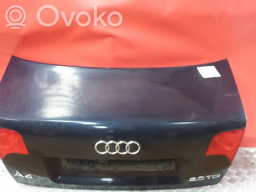 Audi RS4 B7 Takaluukun/tavaratilan kansi 