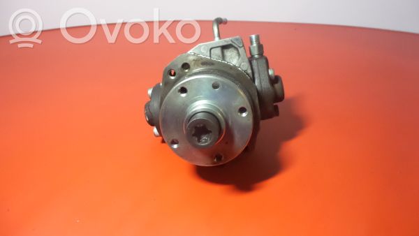 Nissan NP300 Fuel injection high pressure pump 