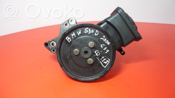 BMW 5 E39 Vairo stiprintuvo siurblys 