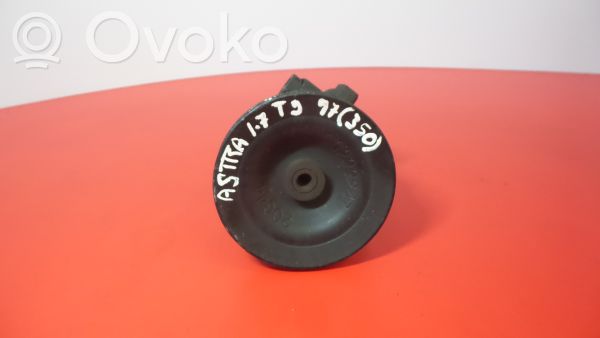 Opel Astra F Power steering pump 