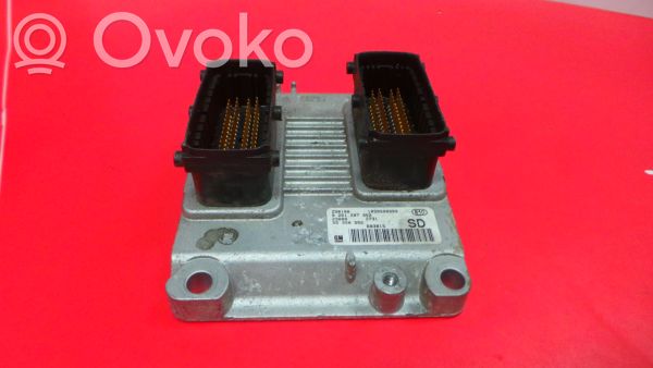 Engine control unit/module   1039S00393,261,513,55350552,962,GM