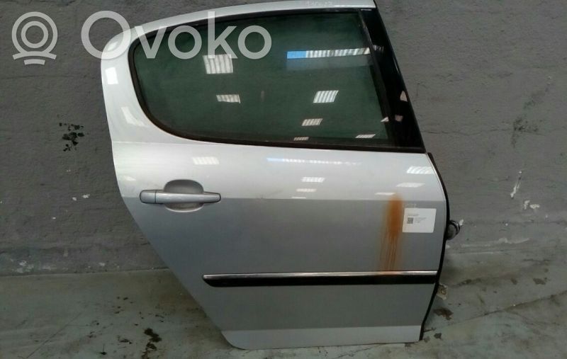 Peugeot 407 Rear door 