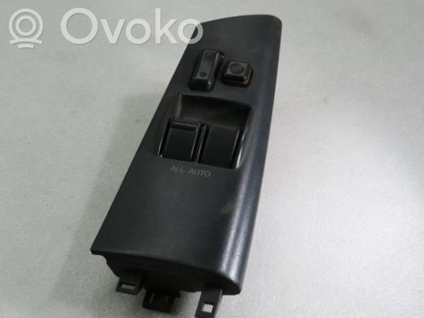 Toyota Corolla Verso E121 Comutator comandă geamuri electrice 