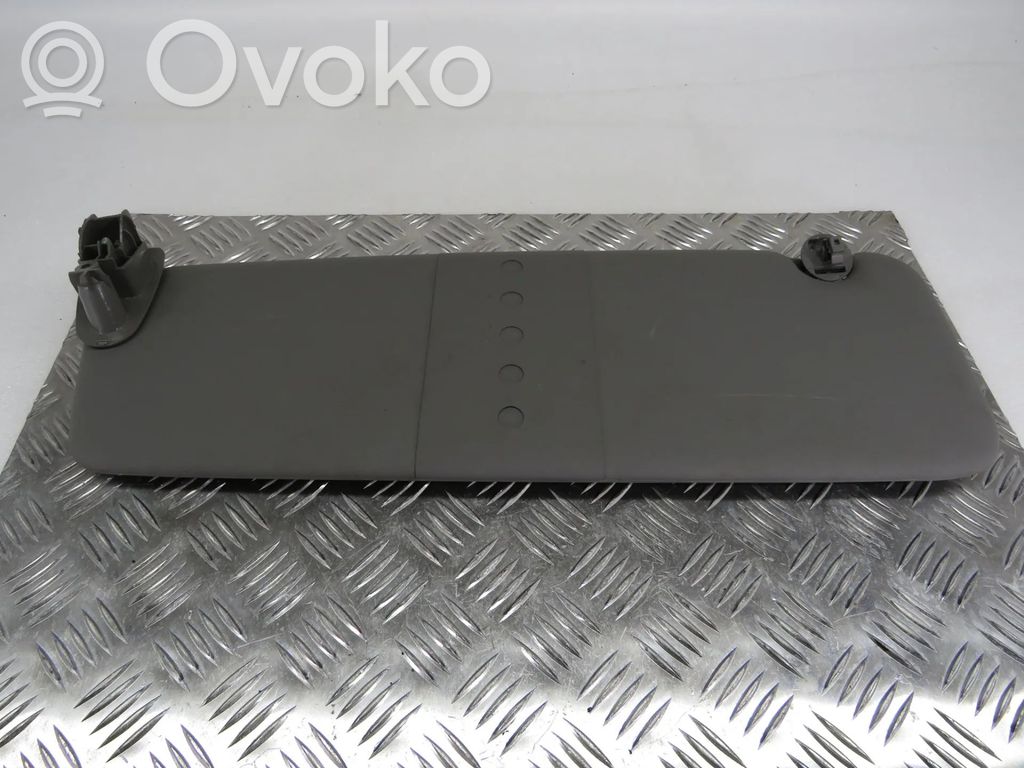 Sun visor