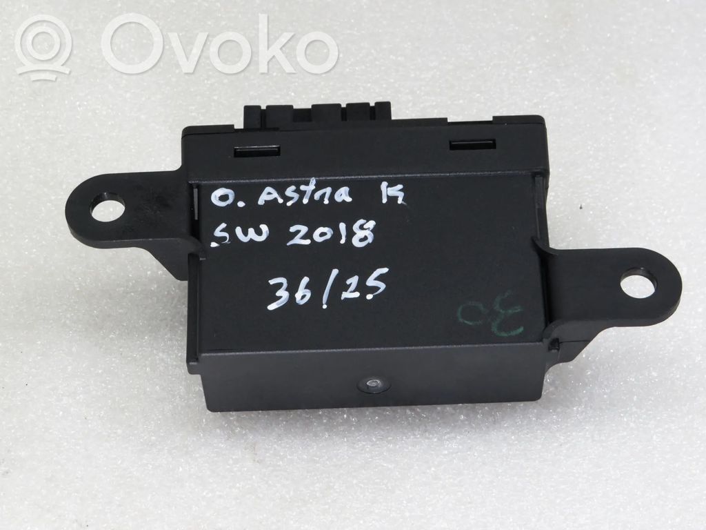 Parking PDC control unit/module   84372936,420103327,8151201000000X