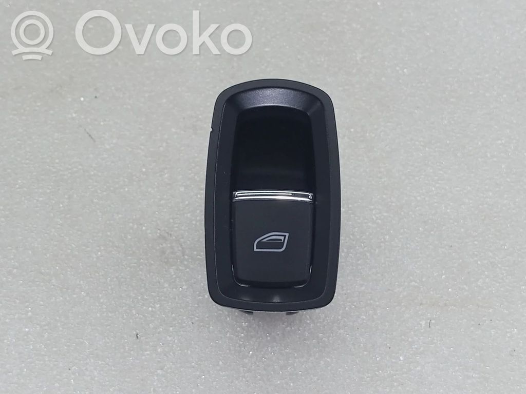 Porsche Cayenne (92A) Electric window control switch 