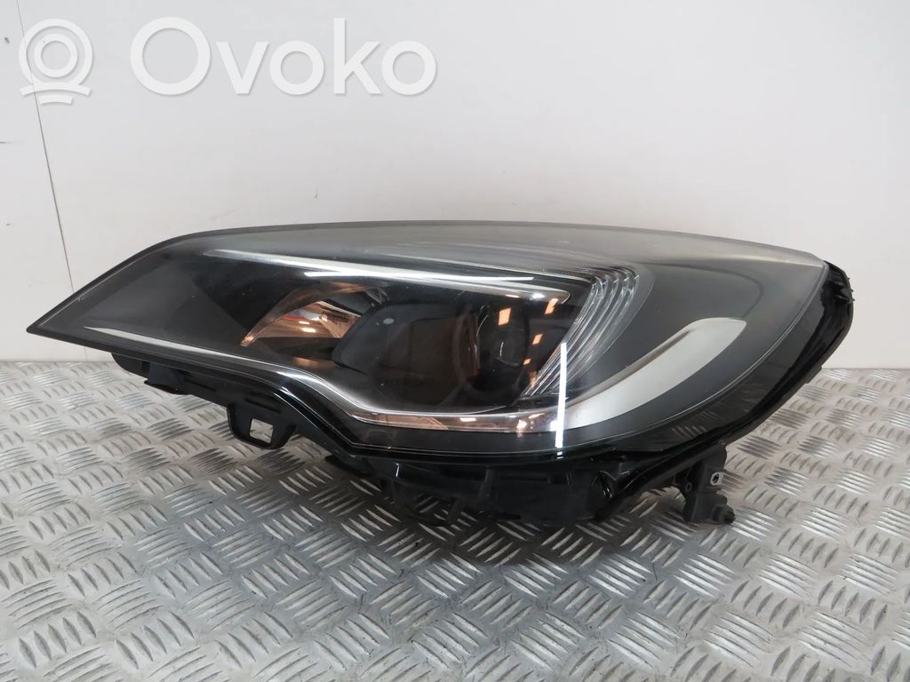 Opel Astra K Headlight/headlamp 