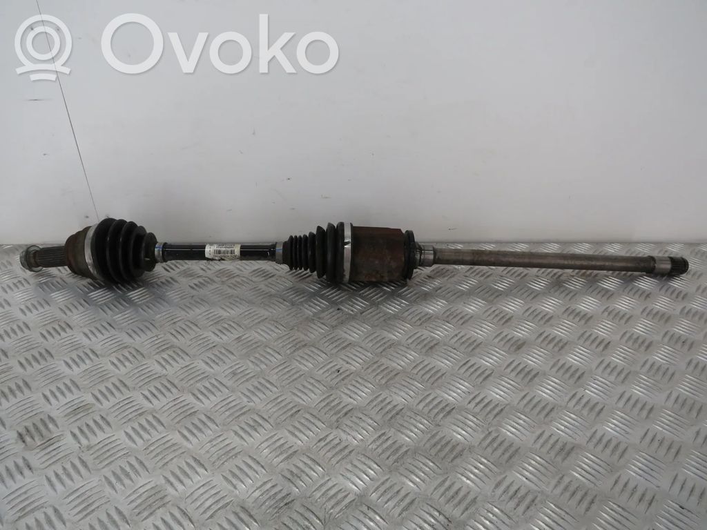 BMW X6 E71 Etuvetoakseli 