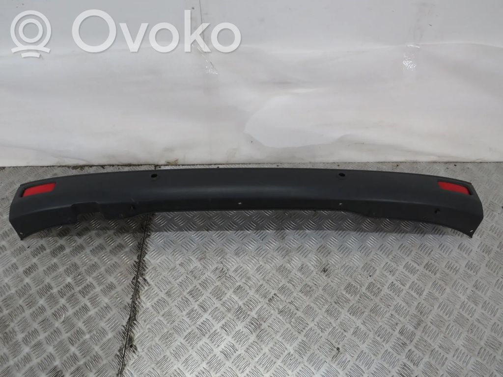 Ford Transit Kita salono detalė 
