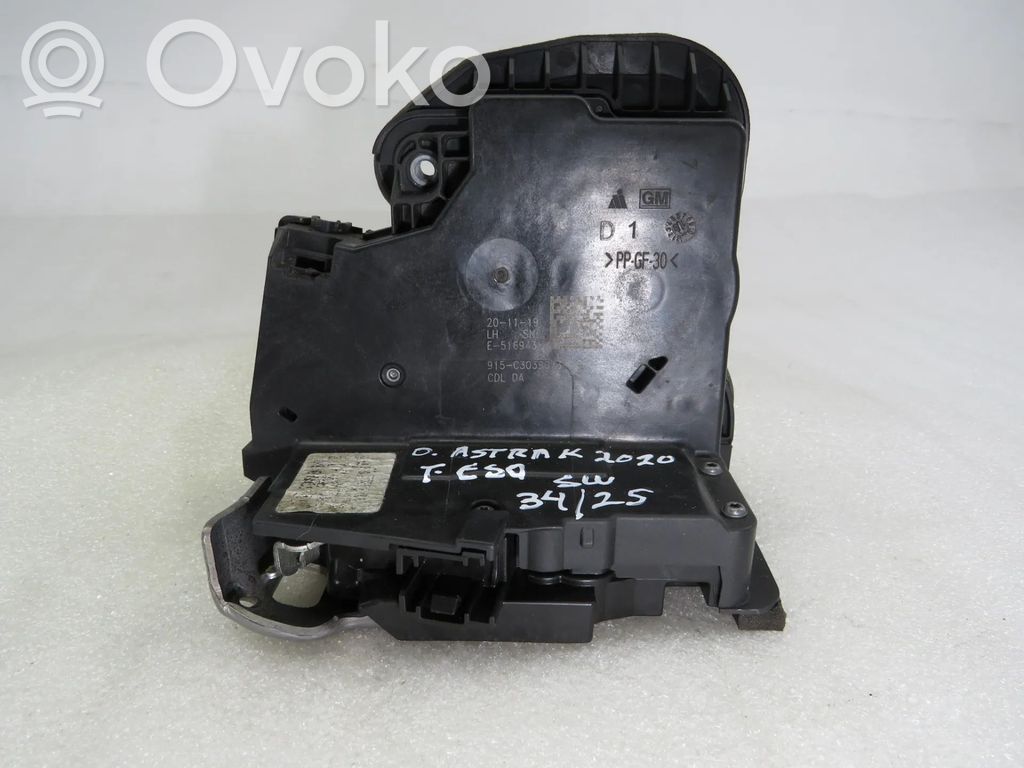 Opel Astra K Rear door lock 