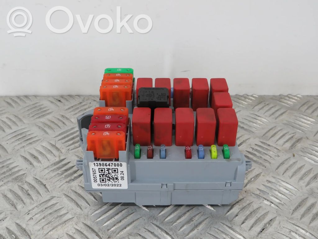 Peugeot Boxer SAM control unit 