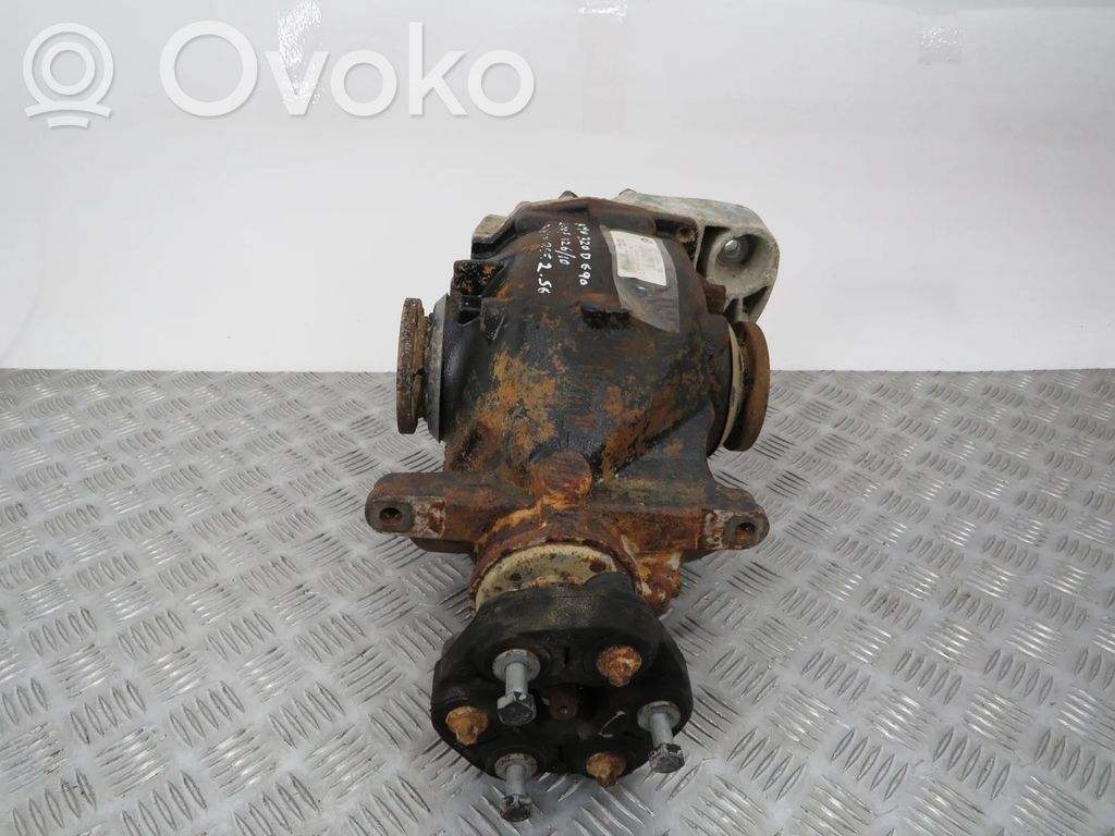 Задний редуктор   751993102,256,EAJ17S
