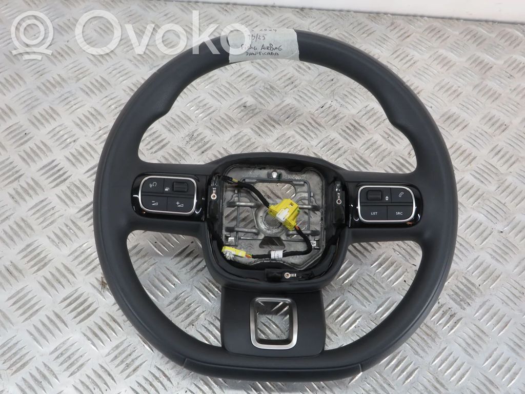 Steering wheel   34209588E