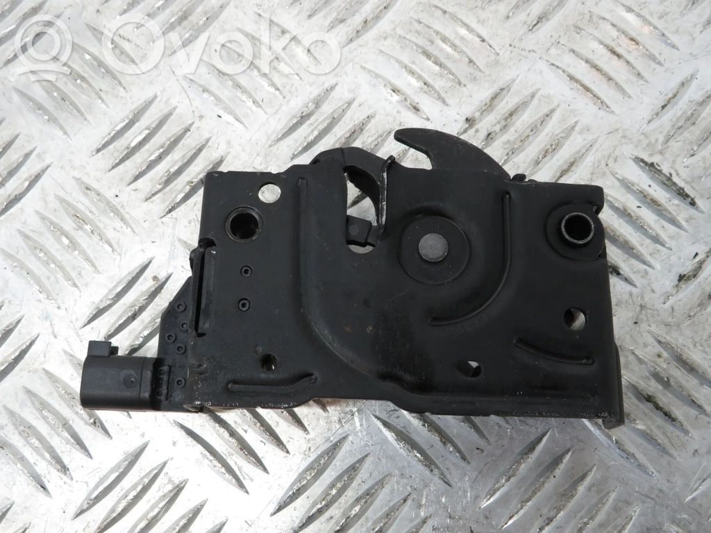 Ford Focus Engine bonnet/hood lock/latch loop/hook 
