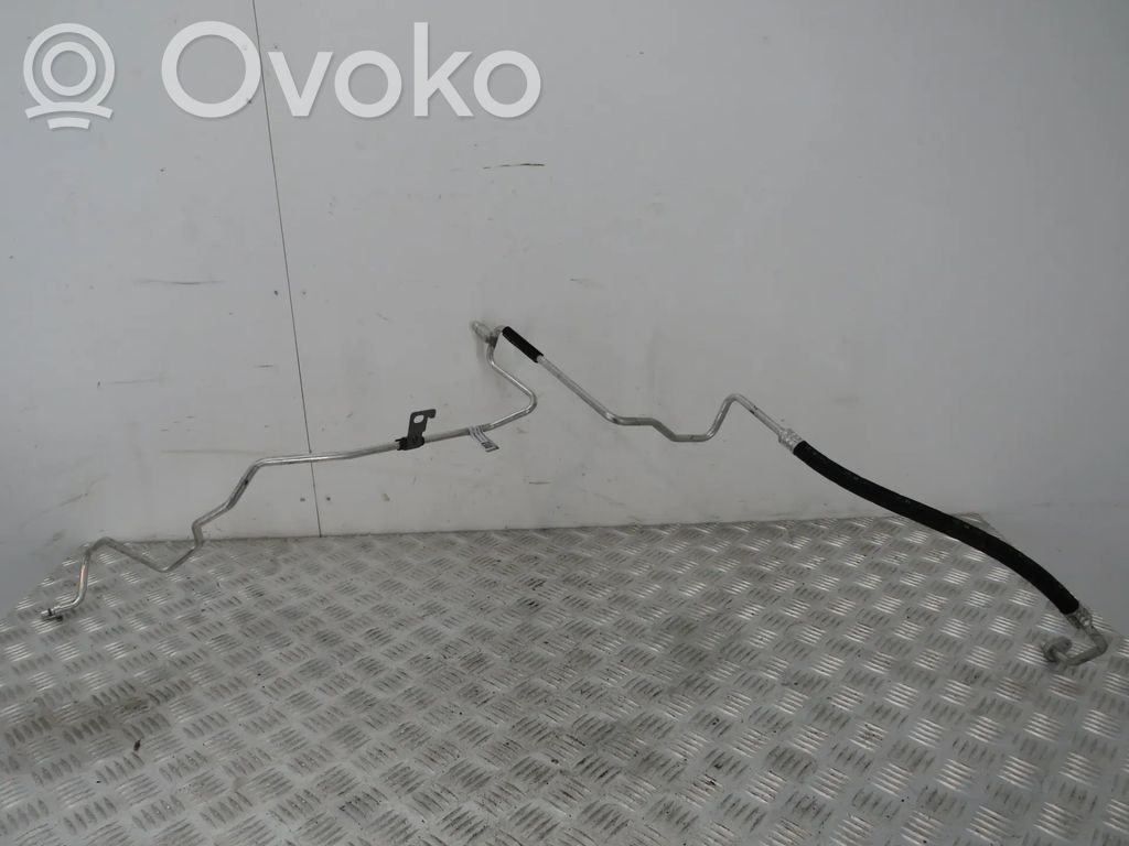 Renault Master III Ilmastointilaitteen putki (A/C) 