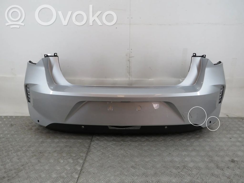 Opel Astra L Parachoques 
