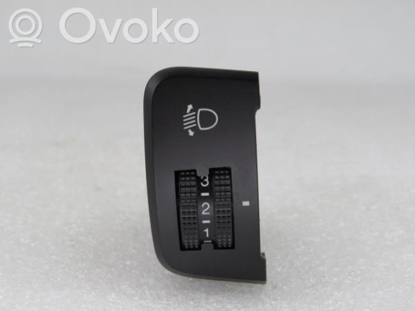 Multifunctional control switch/knob
