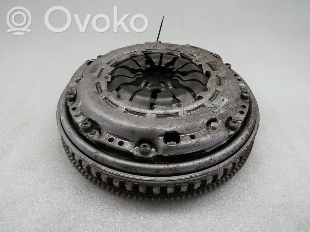 Flywheel   123107790R,1230000QAD,123004762R,123107790R,301010007R,302054477R,A6080303700