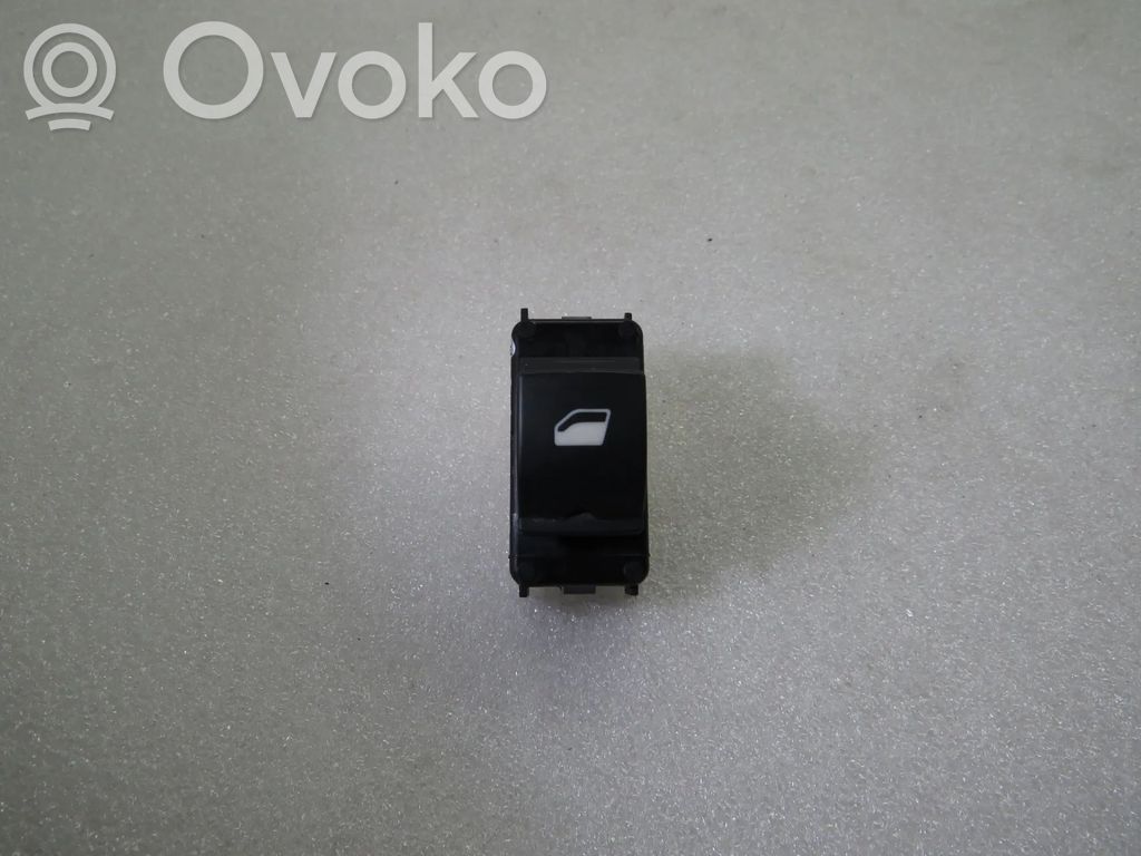 Peugeot 308 Electric window control switch 