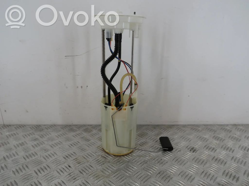 Bomba interna de combustible   1398851080