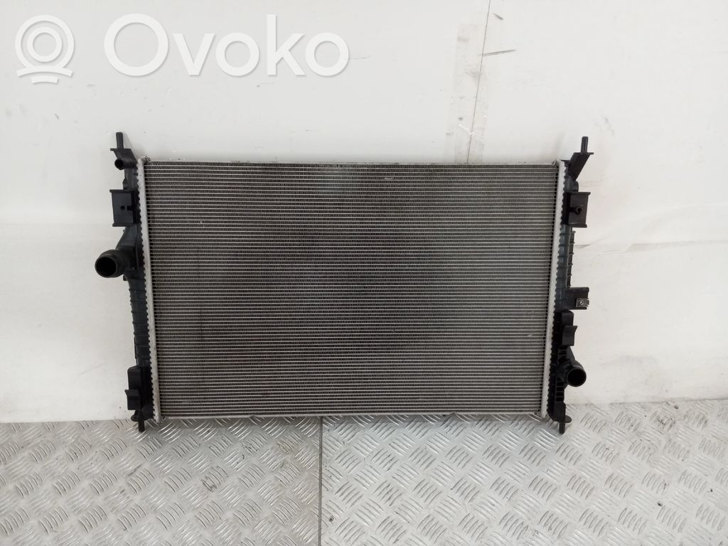Opel Combo E Chłodnica 