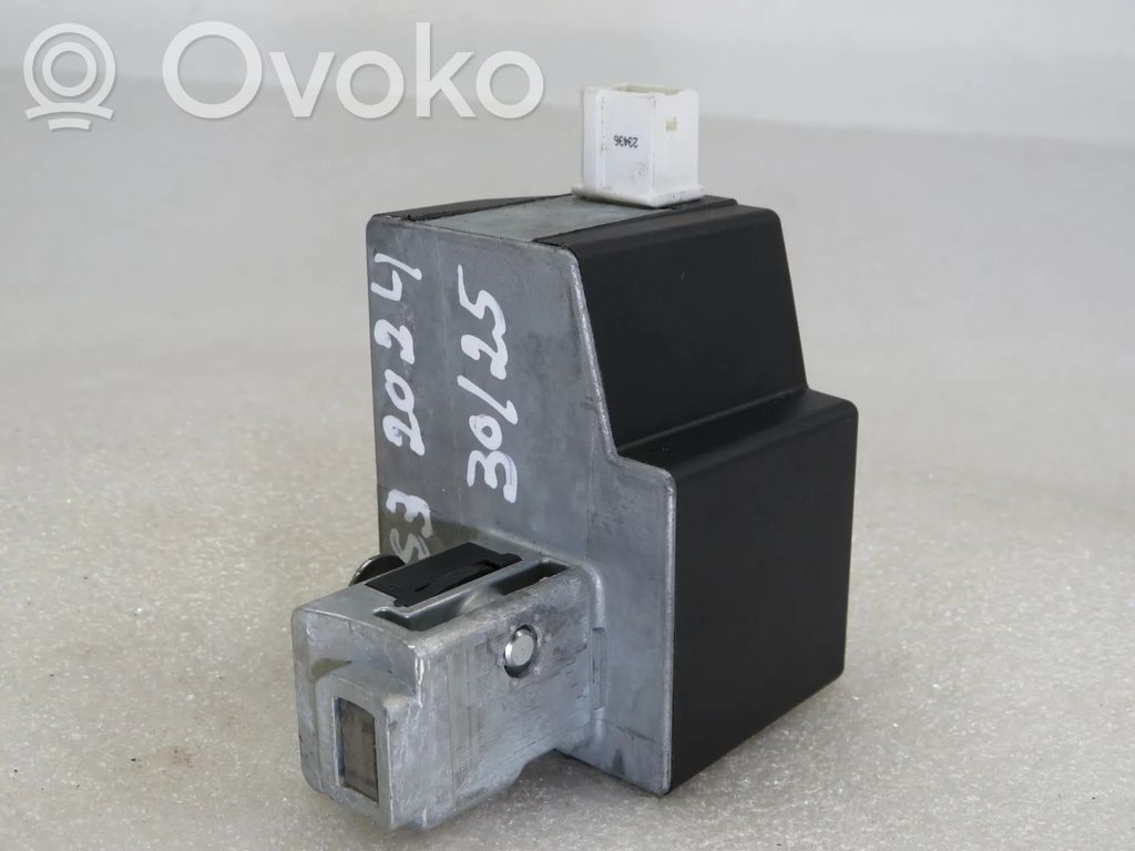 Ohjauspyörän lukitus   9845148280,36448350