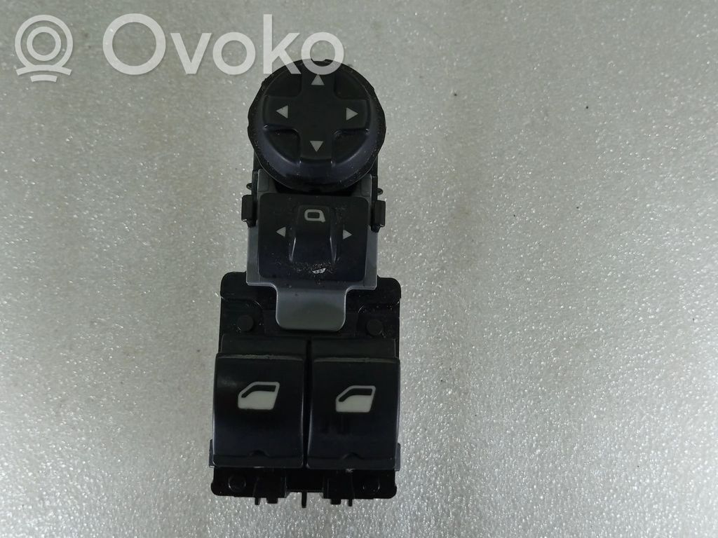 Opel Corsa F Comutator comandă geamuri electrice 