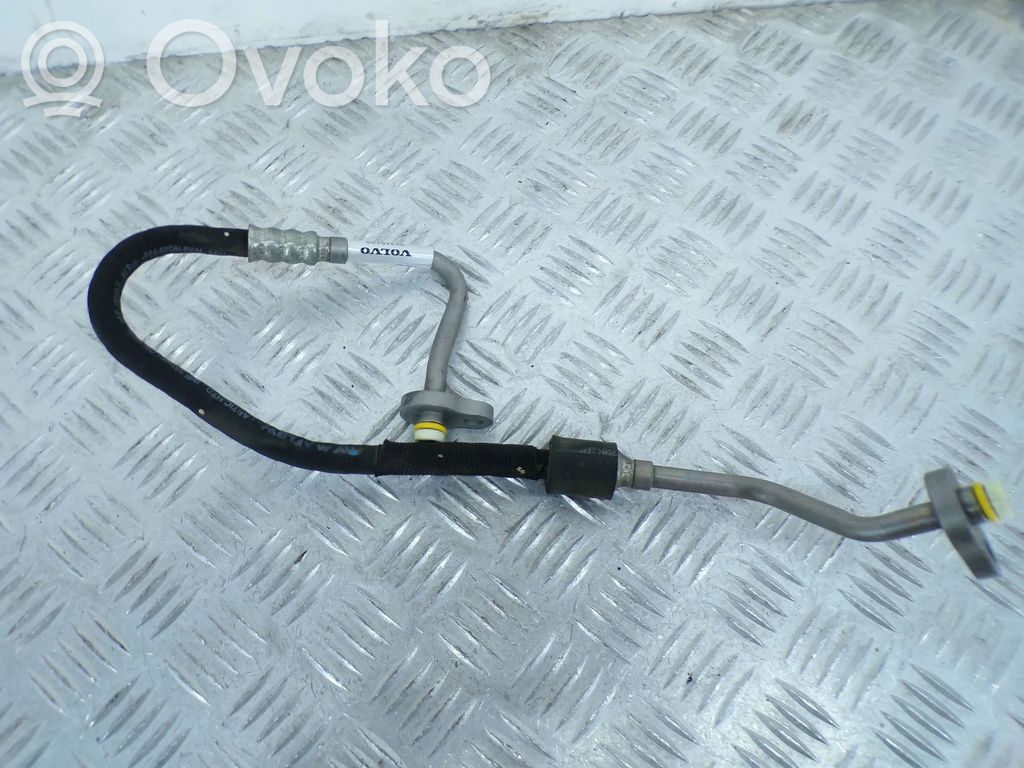 Volvo V60 Tubo flessibile aria condizionata (A/C)