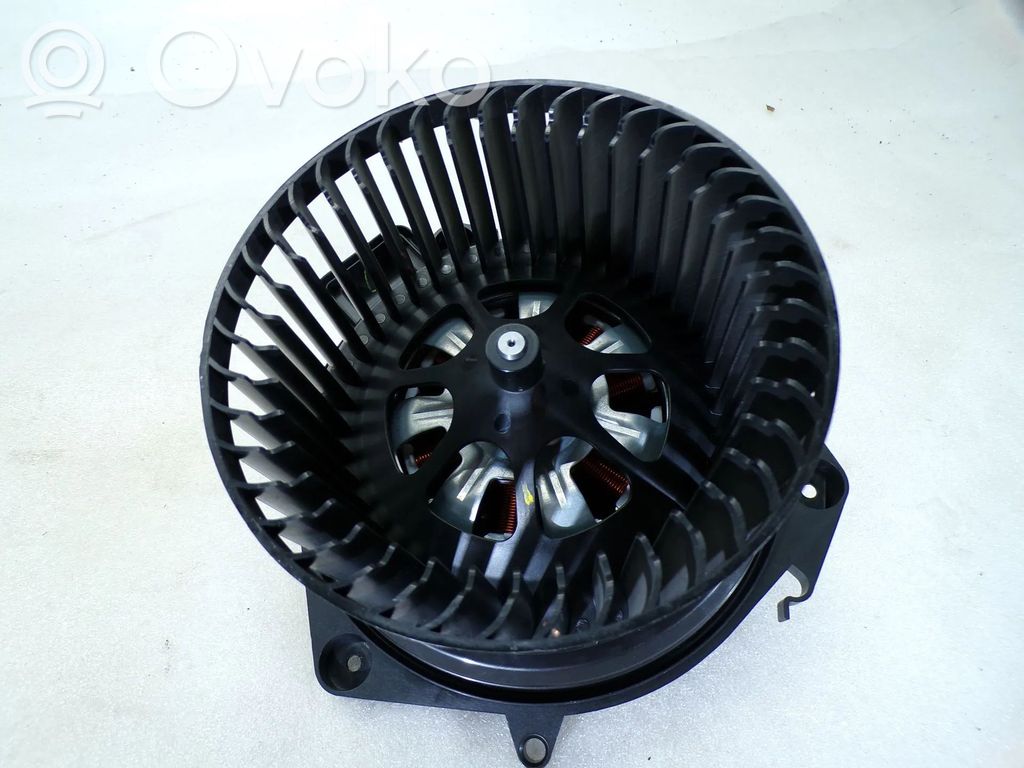 Heizungslüfter   1EA820021A
