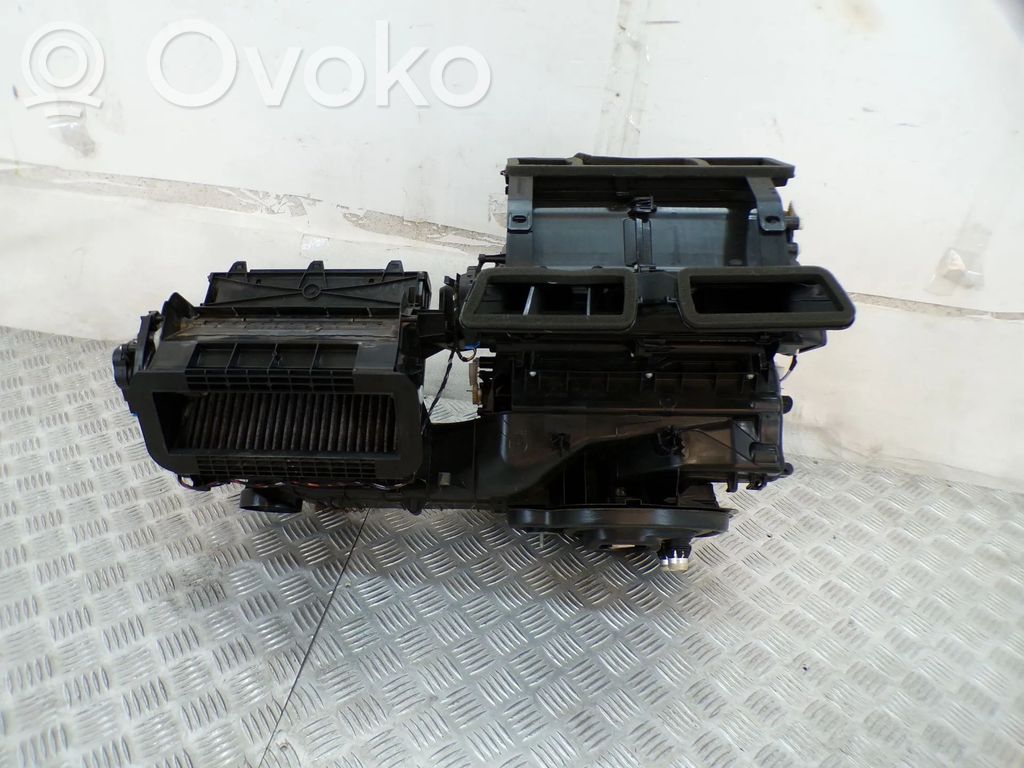 Skoda Octavia Mk4 Nagrzewnica / Komplet 