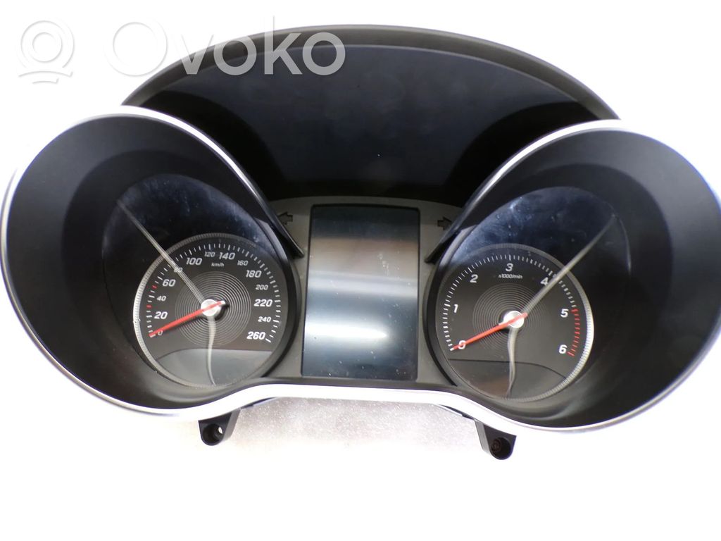 Mercedes-Benz C W205 Velocímetro (tablero de instrumentos)