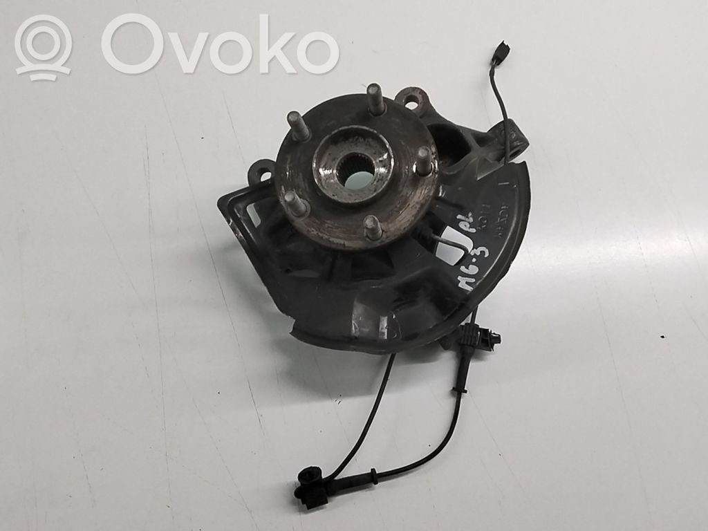 Front wheel hub   GHP933031A