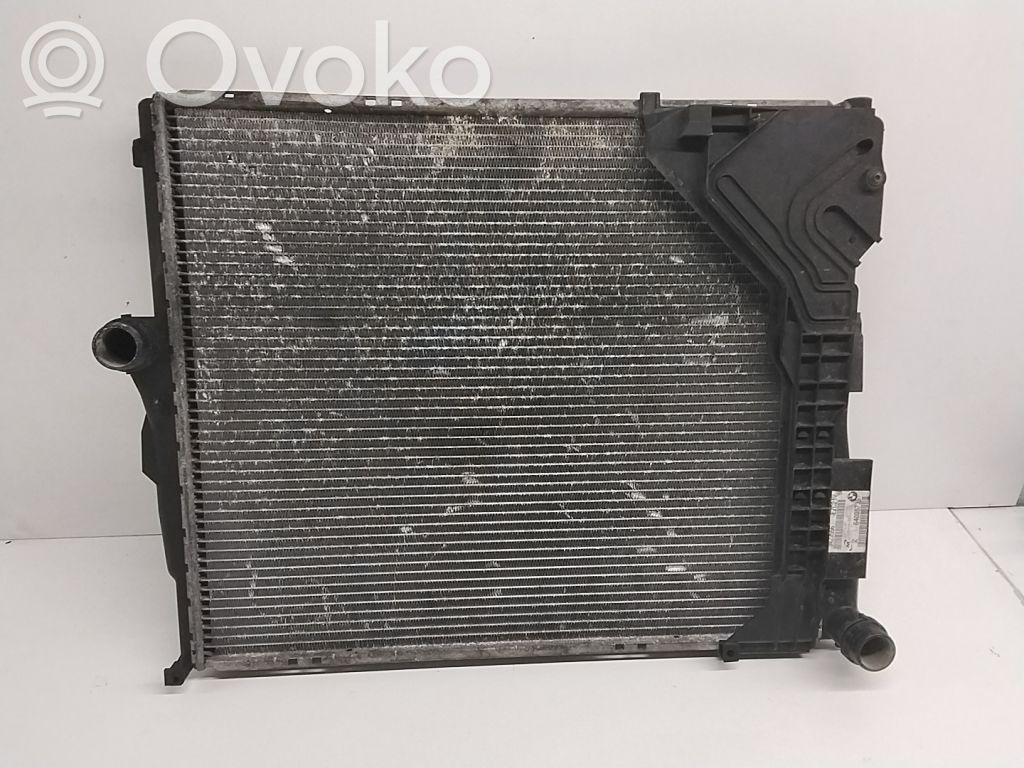BMW X3 E83 Aušinimo skysčio radiatorius 