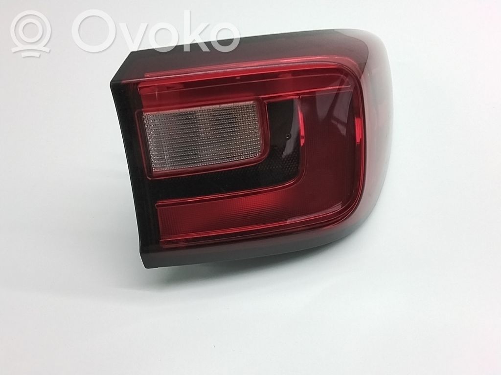 MG ZS Lampa tylna 