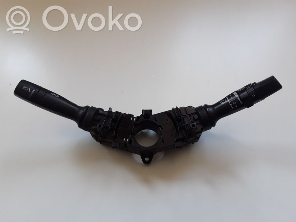 Hyundai i40 Wiper turn signal indicator stalk/switch 