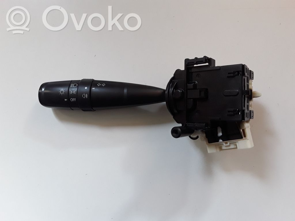Suzuki Vitara (LY) Interruptor de luz 