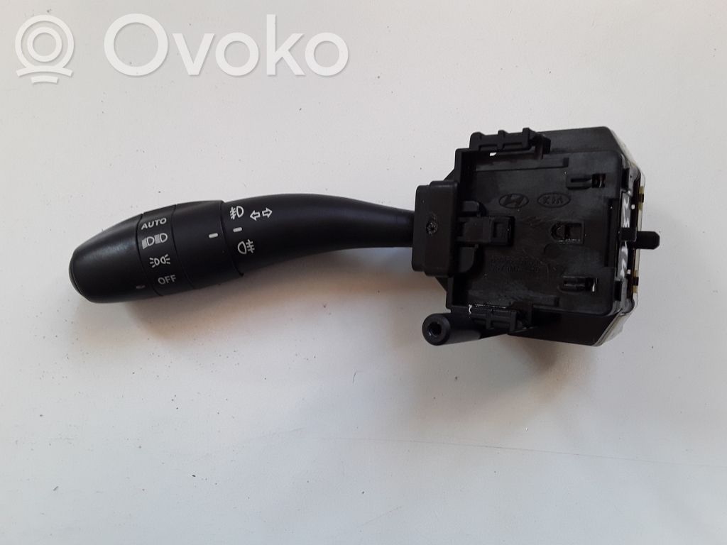Hyundai i30 Palanca de intermitentes 