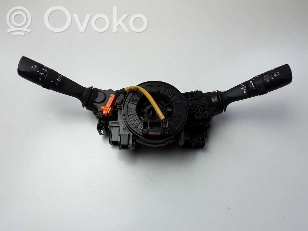 Toyota RAV 4 (XA40) Interruptor/palanca de limpiador de luz de giro 