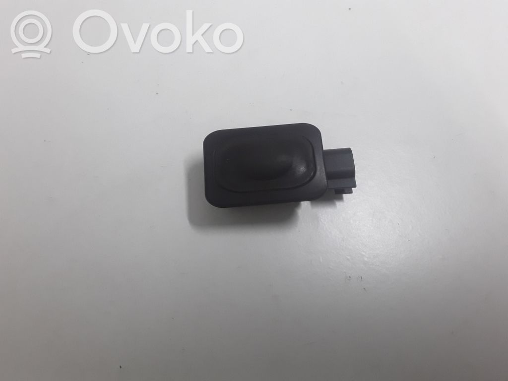 Ford Galaxy Tailgate opening switch 