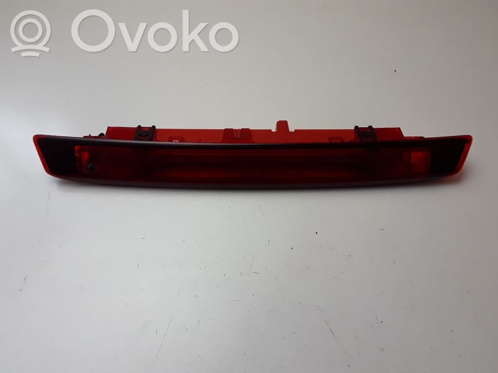 Ford Focus Third/center stoplight 