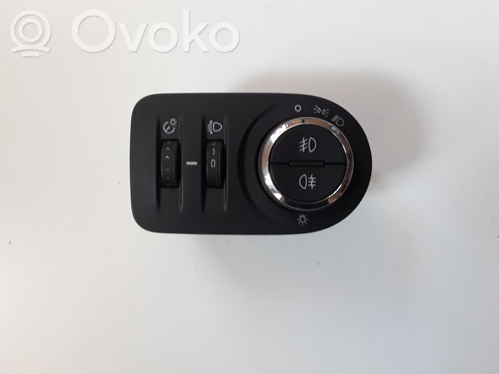Opel Corsa E Light switch 