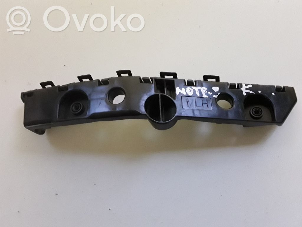 Nissan Note (E12) Rear bumper mounting bracket 
