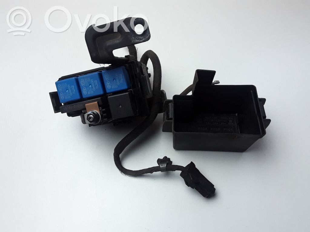 Hyundai i30 Fuse box set 