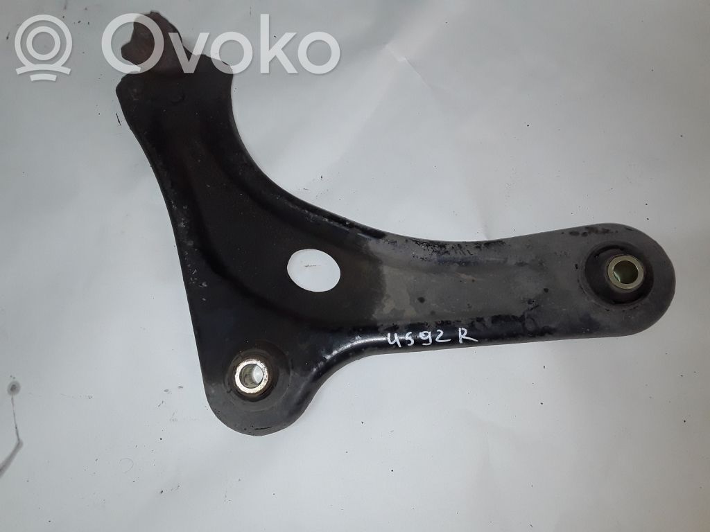 Peugeot 2008 I Querlenker Achsschenkel vorne 