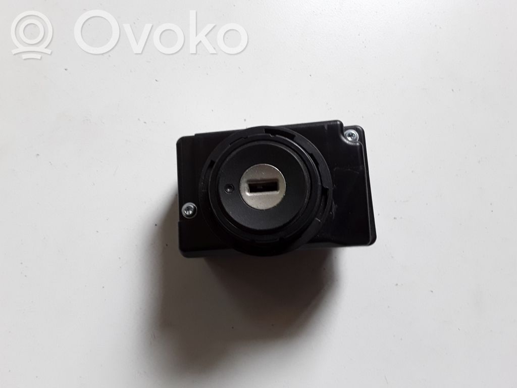 Volkswagen Touareg I Ignition lock 