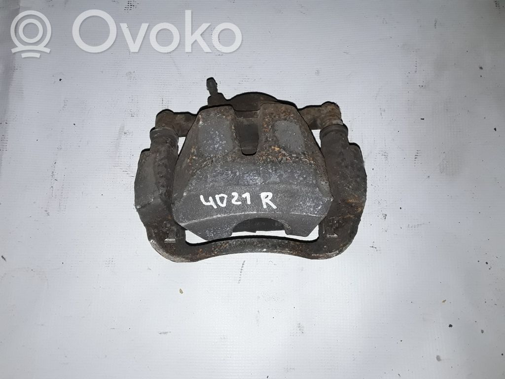 Toyota RAV 4 (XA40) Etujarrusatula 